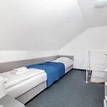 Lesna Polana Деревянный коттедж *