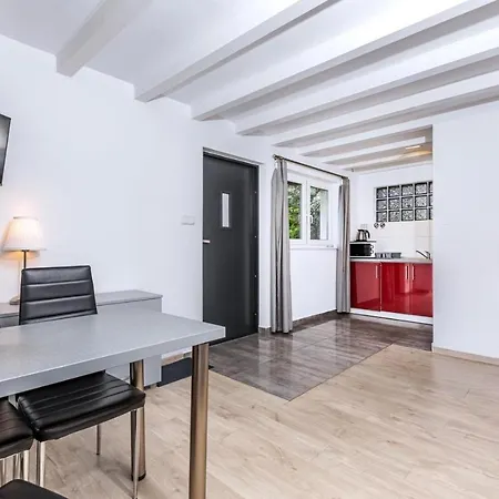 Lesna Polana * Jastrzębia Góra